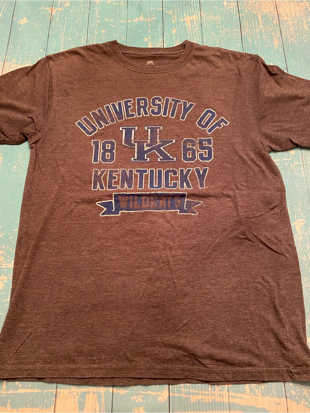 J. America Grey University of Kentucky Wildcats Graphic Tee
